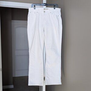Women's White Levi 529 Curvy Bootcut Jeans